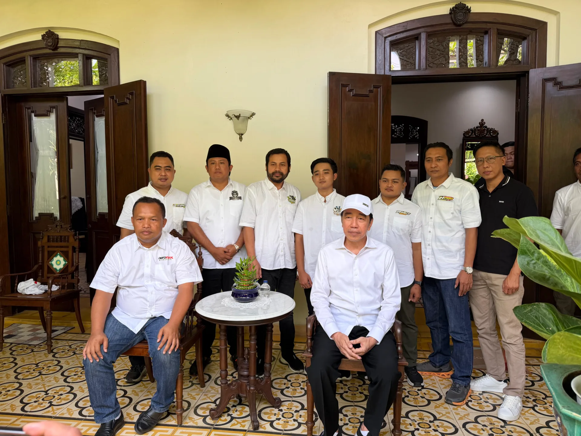 Relawan GPJ Silaturahmi dengan Presiden Jokowi di Solo